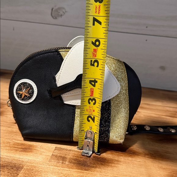 Betsey Johnson Kitsch Sting Me Bumble Bee Clutch Wristlet Bag Women's Black Gold - Picture 15 of 16